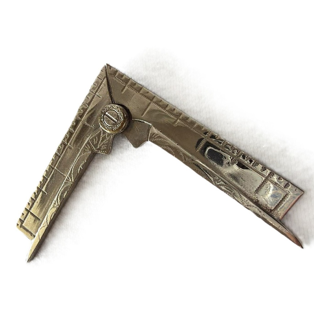 Vintage Freemason Collectible Desk Accessory Silver Tone Square Compass